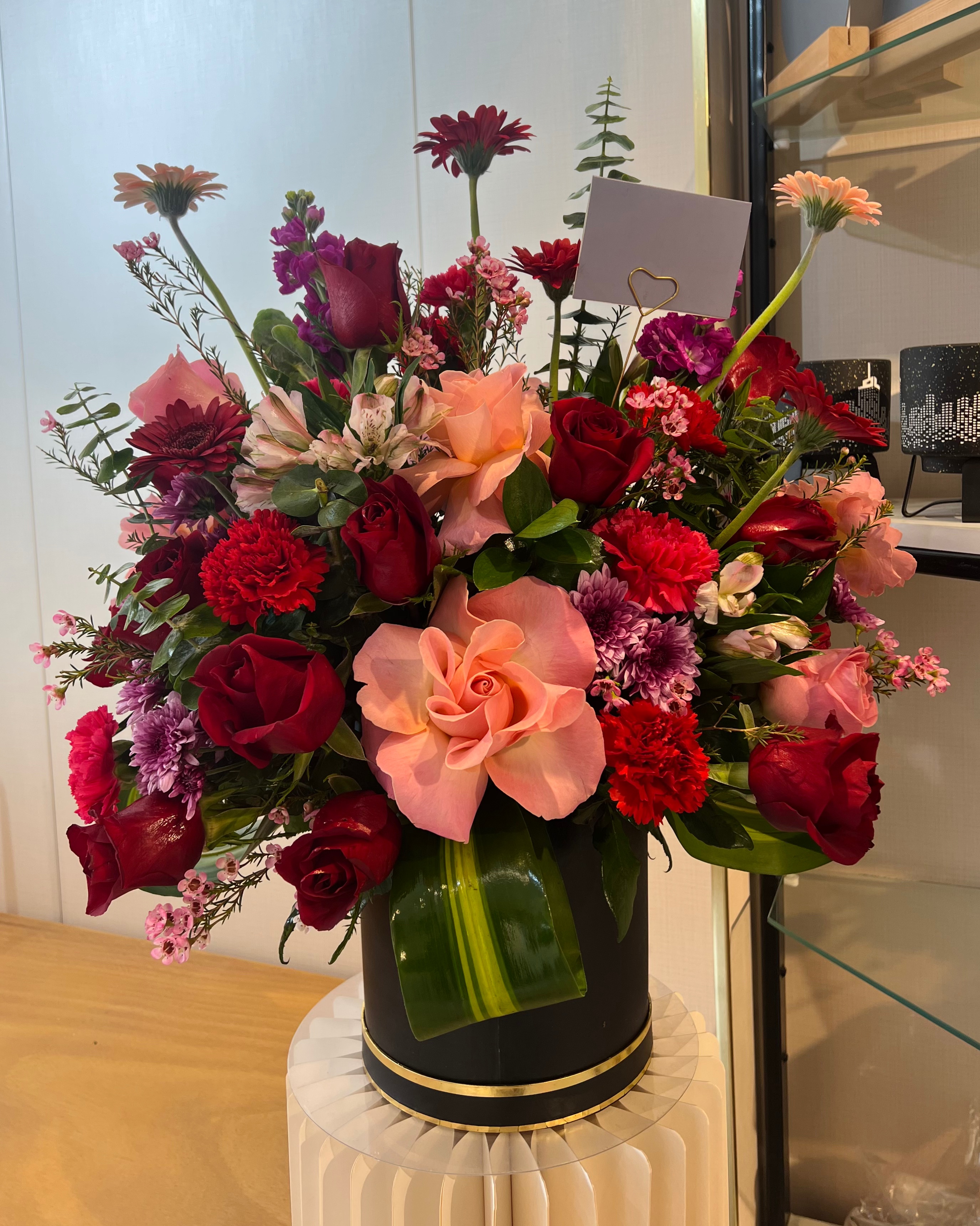 The Signature Elegance Box